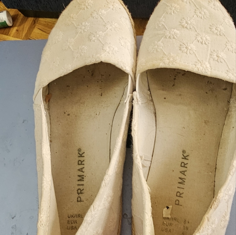 Primark Cream Flats Comfortable Slip-On Design